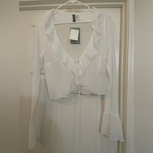 NWT H&M Ruffled Blouse Size M